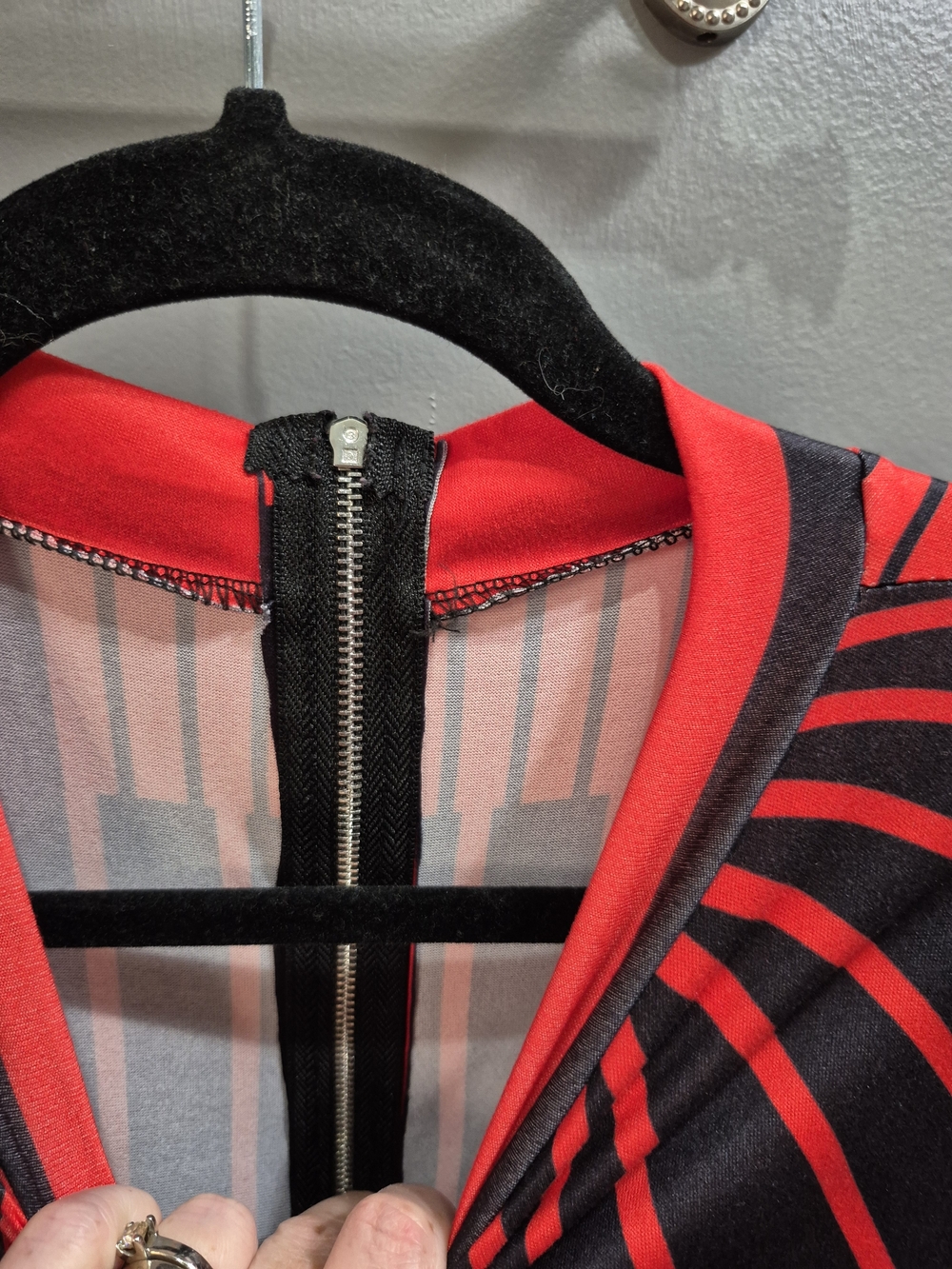 Red and Black Striped Geometric Mini Dress Satin Like Material Size Medium - Picture 4 of 6